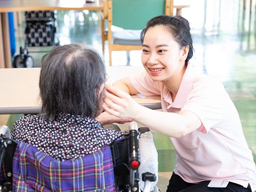 医療法人社団　秀仁会　介護老人保健施設　さくら