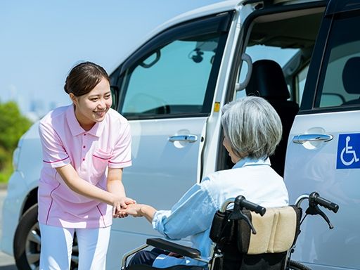 医療法人社団土合会　介護老人保健施設　シオン