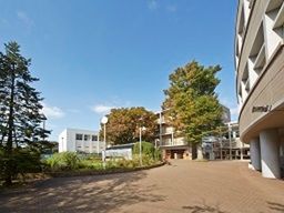 恵泉女学園
