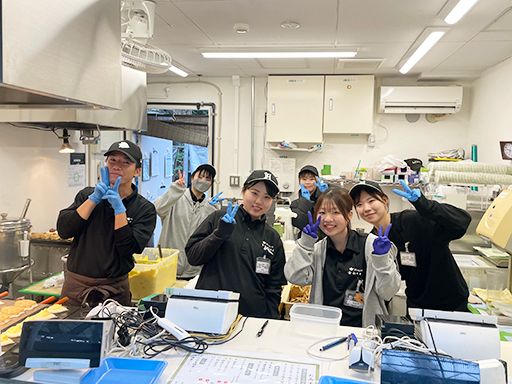 新井園本店　ベルーナドーム内売店