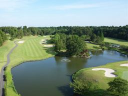 泉カントリー倶楽部