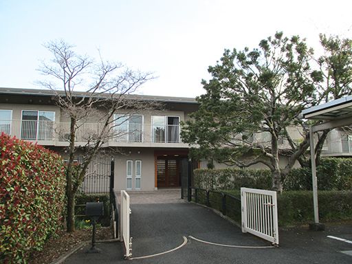 株式会社　日本アメニティライフ協会　介護付有料老人ホーム　青梅ガーデンハウス