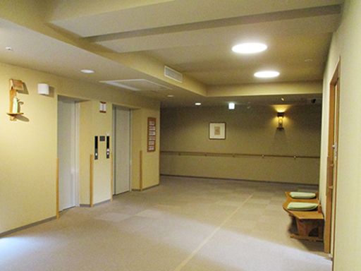 株式会社　日本アメニティライフ協会　介護付有料老人ホーム　青梅ガーデンハウス