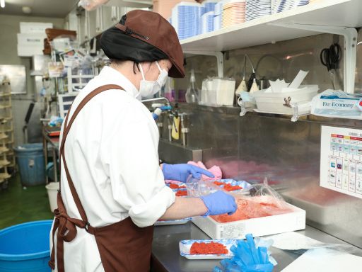 株式会社しまむら　しまむらストアー駅前店