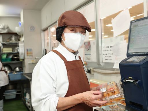 株式会社しまむら　しまむらストアー田村店