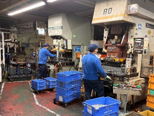 株式会社新栄工業