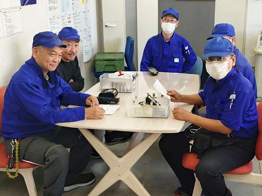 株式会社ロジスタッフ