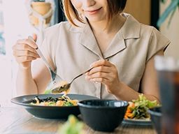株式会社　イーグル
