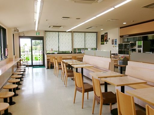 株式会社ネクスコ東日本リテイル　松代パーキングエリア（上り）