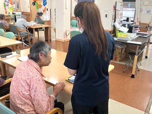 株式会社るりいろ　住宅型有料老人ホームよりあいの家